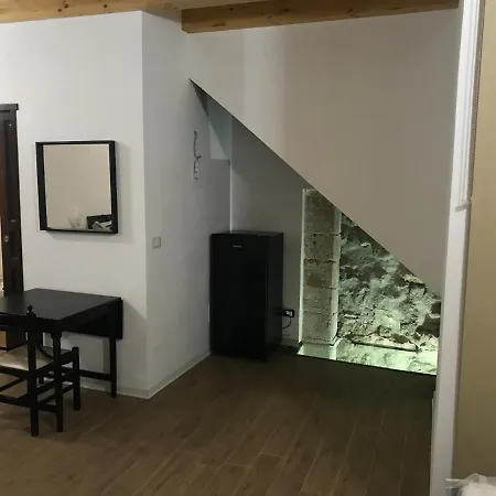 Decadracma Guest house