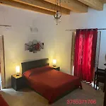 Gasthuis Decadracma 3*