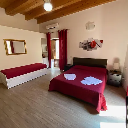 Guest house Decadracma *