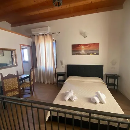 بيت ضيافة Decadracma