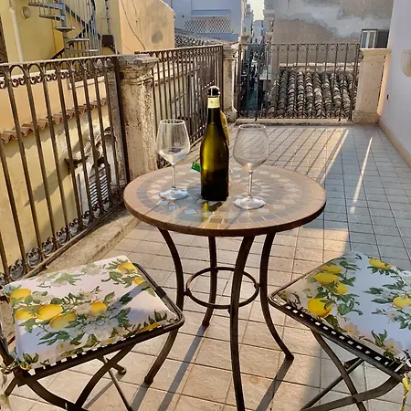 Πανσιόν Decadracma